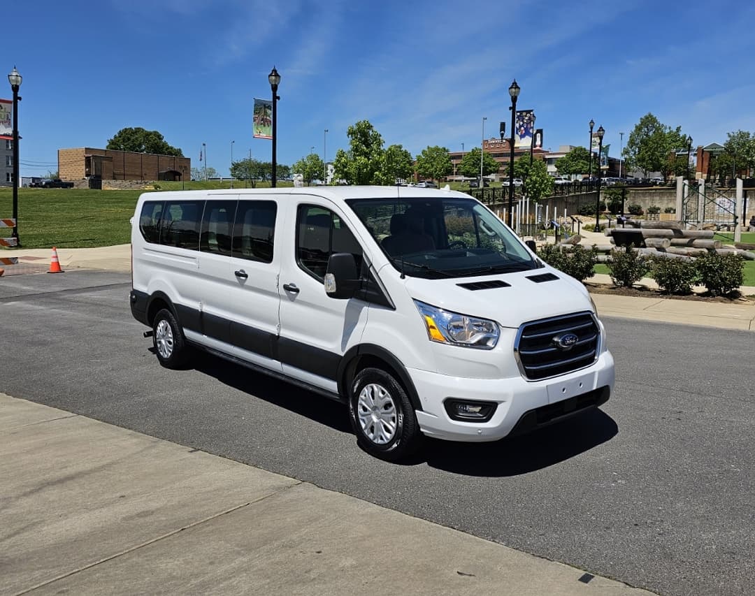 Ford Transit Low Roof Vans Cloth Seats 15 Passenger